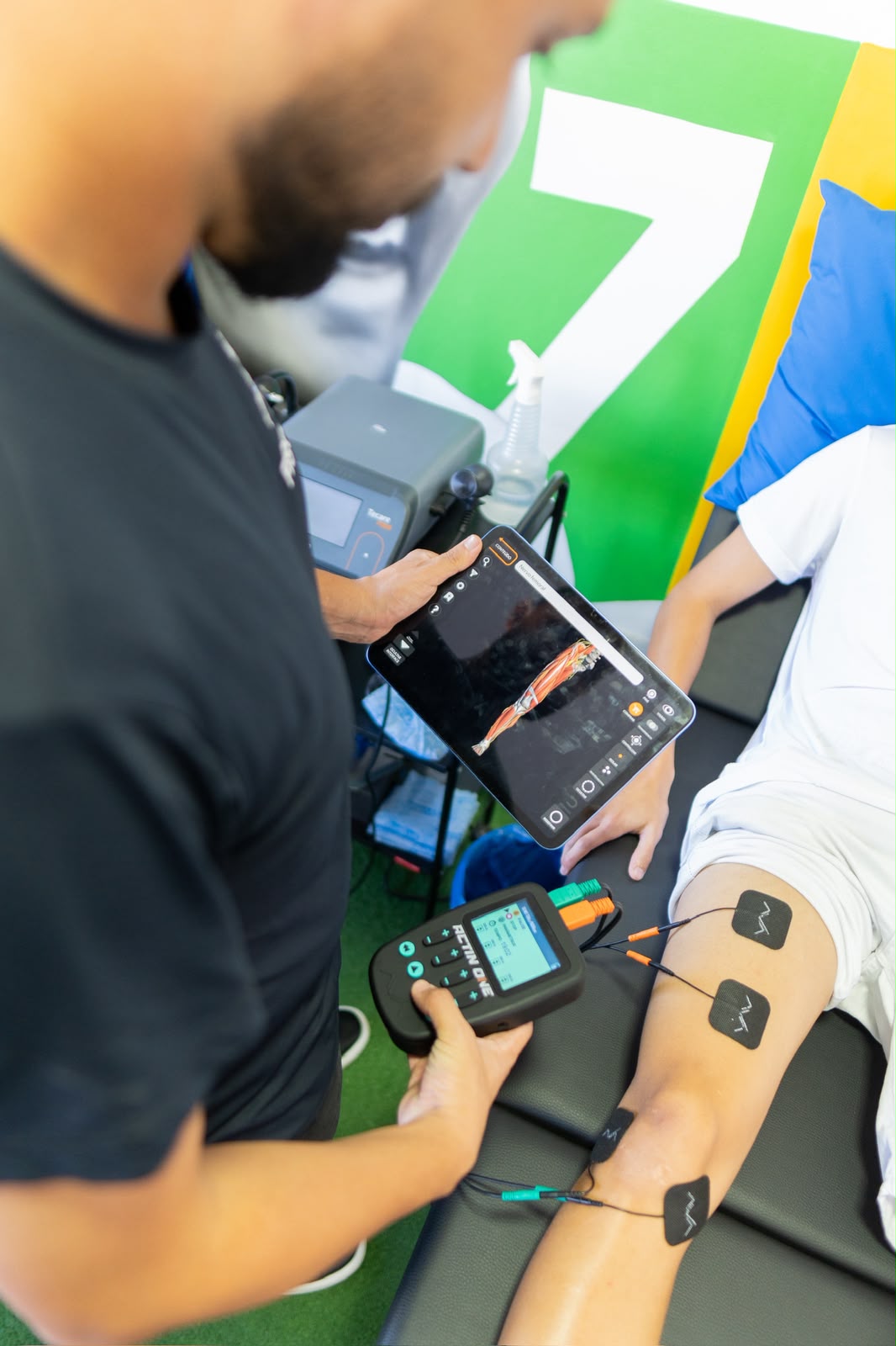 Tecnologia de eletroestimulação aplicada ao membro inferior